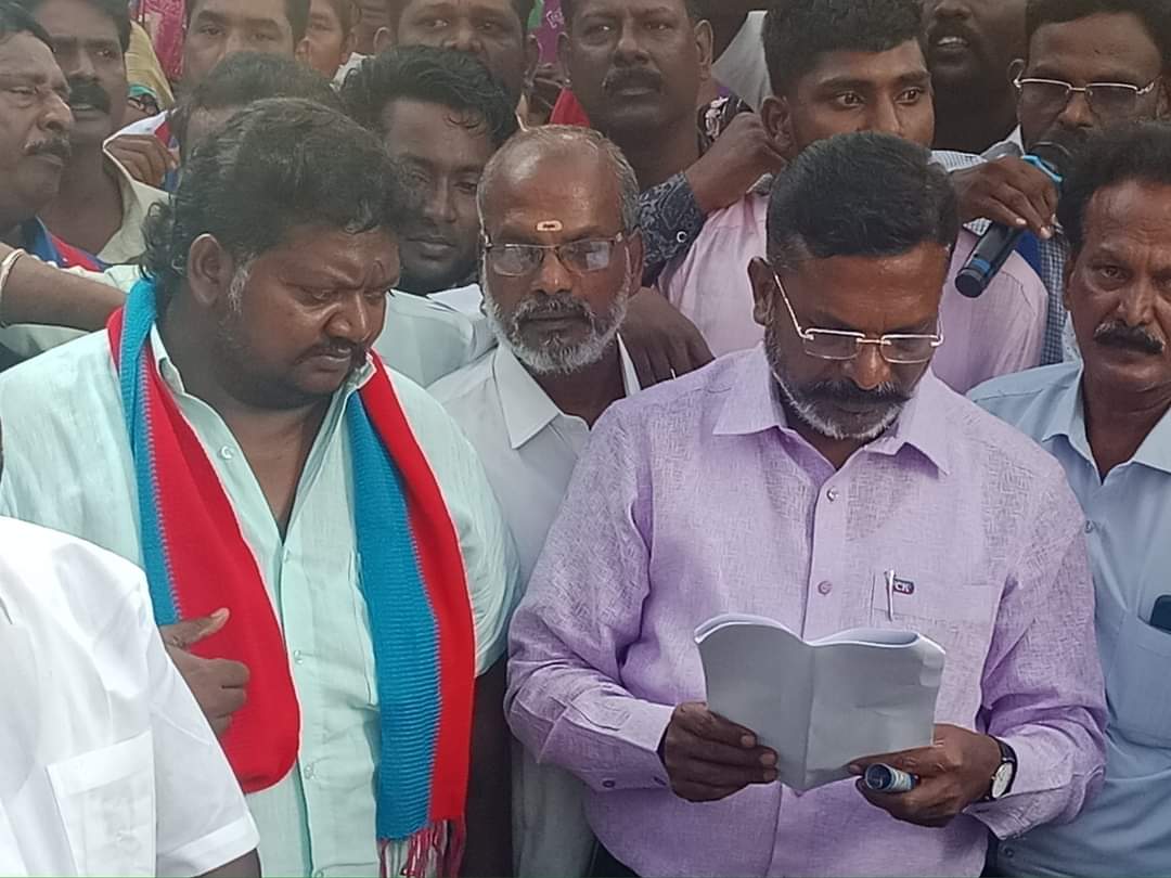 VCK_party's tweet photo. எண்ணூர் உரத் தொழிற்சாலையை இழுத்து மூடக்கோரி கண்டண ஆர்ப்பாட்டம் எழுச்சித் தமிழர் அவர்கள் தலைமையில் நடைபெற்றது
#Ennoreprotest #protest #thirumavalavan #mkstalin #ennore #vck #COROMANDELINTERNATIONALLTD https://t.co/jPnnYTfFA8