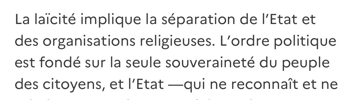 LouisChamard's tweet photo. @le_Parisien Y’a quand même eu une révolution en 1795 pour abolir la monarchie en France et séparer l’église de l’état.
Petit extrait de la def du mot « laïcité » présente sur le site https://t.co/tFYO3UuQY5 👇 https://t.co/rgOj1UPX3k