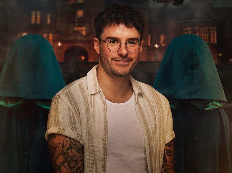 Ash or Brian? 
Tonight’s the night… 🔪 #TheTraitors
