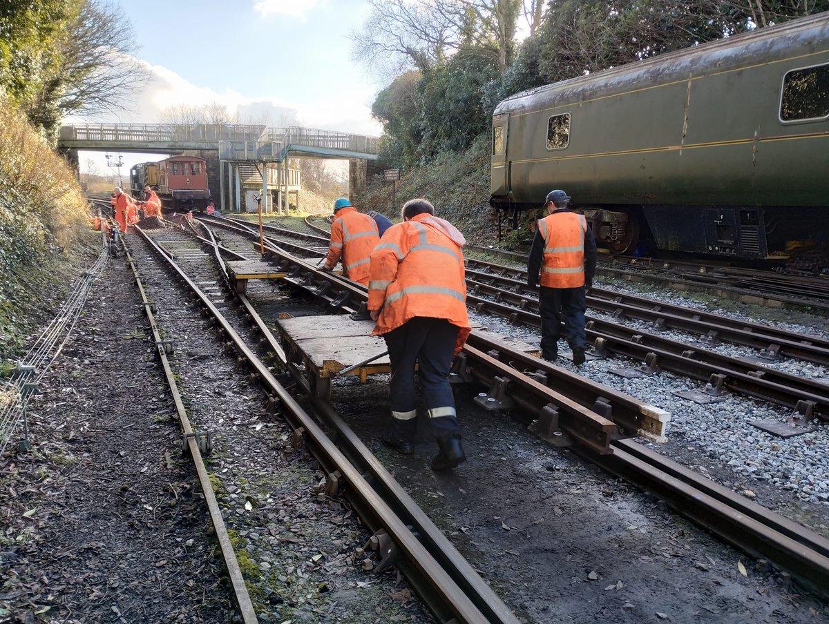 Bodmin Railway tweet media
