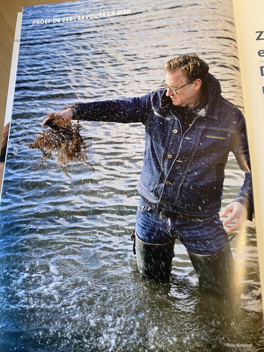 Eerste pers artikel van 2024 📖 in een mooi boekje Seatalk 🌊
MerciCaroline Sophie Ostyn 

#SeaTalk
#maritiem
#studiozeewier
#seaweedchef
#zeewierproducten
#kokenmetalgen