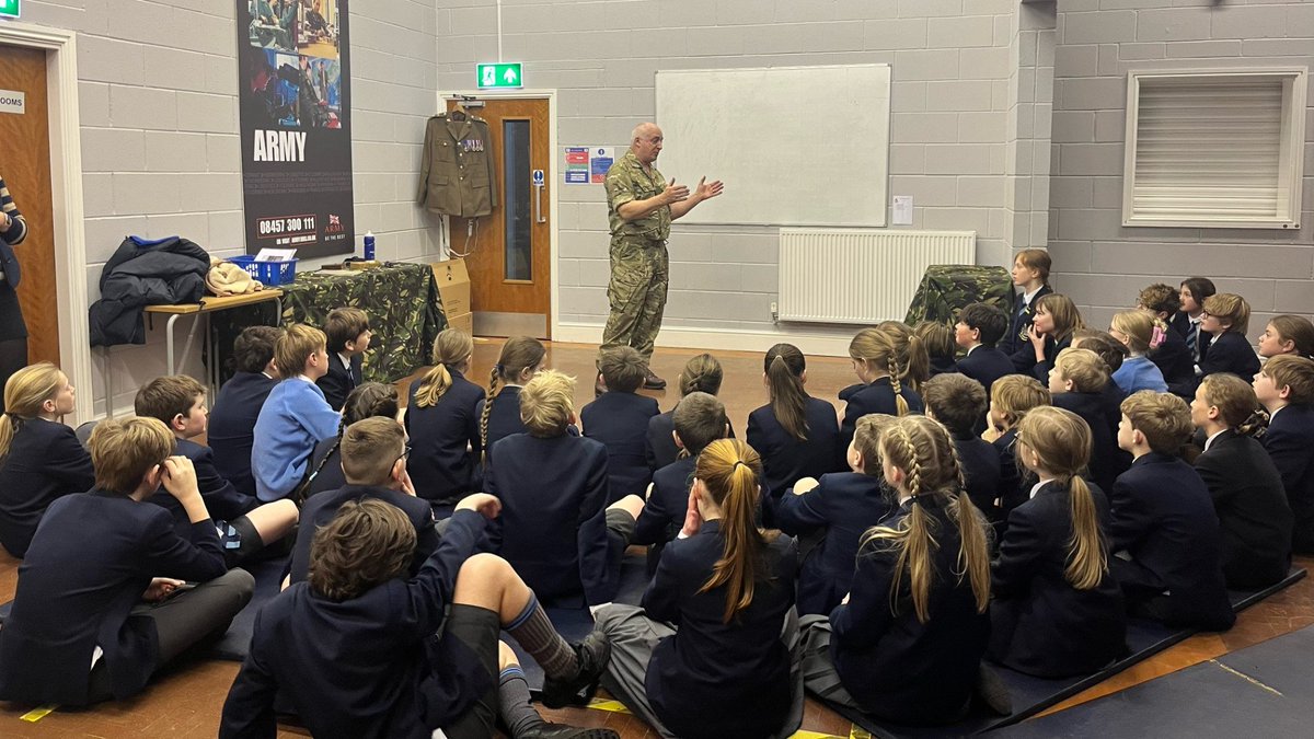 PockPrep's tweet photo. The new Year 6 #CuriosityProject question 'Is conflict ever worthwhile?' is off to a fascinating start with a talk from our CCF Leader Mr Scrowston. https://t.co/w4IBfFGHss