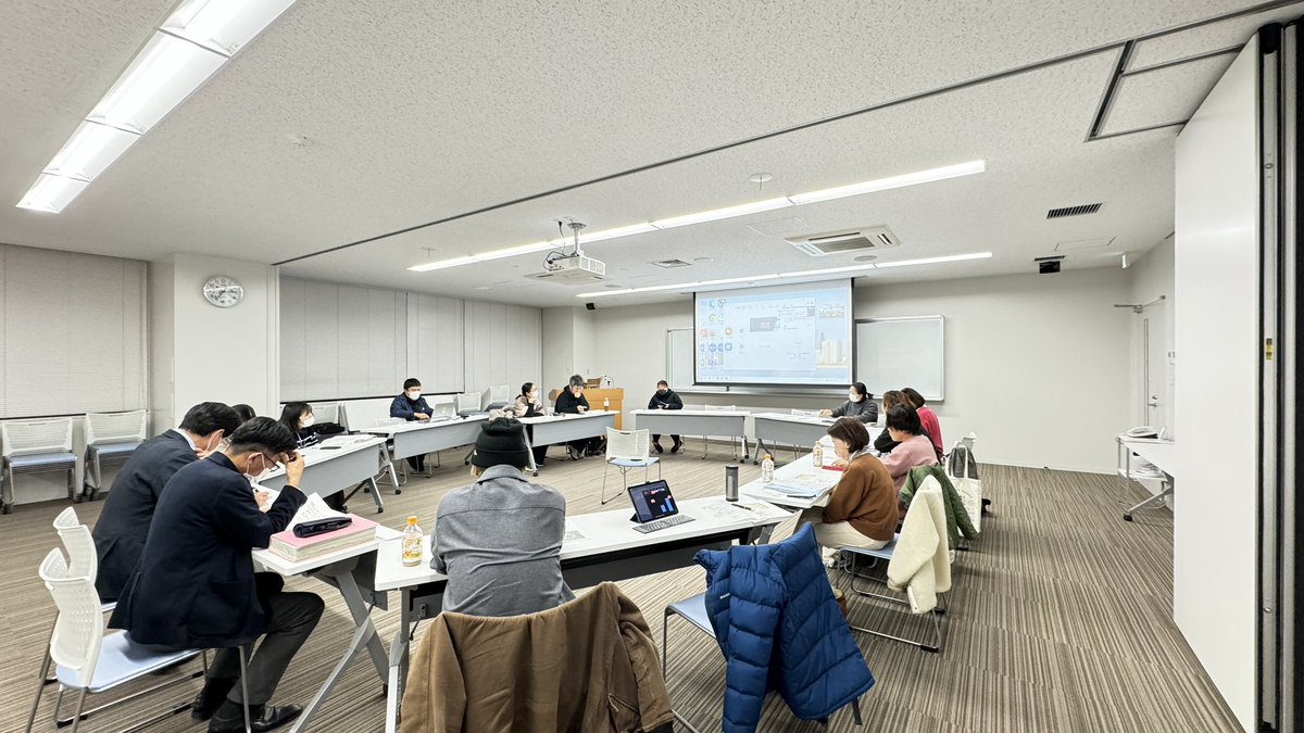 ヤトミーティング定例会やってます。
＃ヤトミーティング
