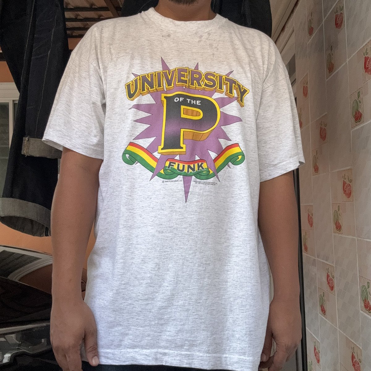 sansick2's tweet photo. Vintage 1995 University of the #pfunk

https://t.co/m5E06e4Wzs

#ParliamentFunkadelic #GeorgeClinton #Funkadelic #funk #funkmusic #psychedelicfunk #funkrock #acidrock https://t.co/sX89J8LgPG