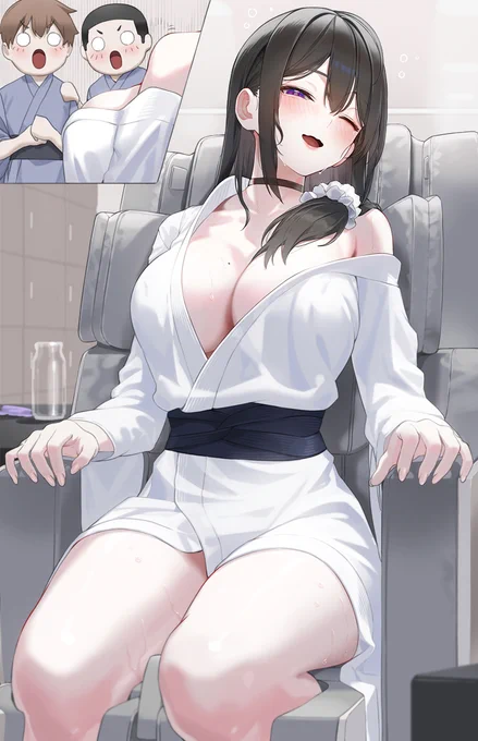マッサージチェアの気持ちよさにやられてしまうお姉さん。