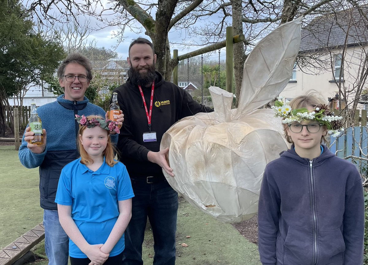 Stoke Gabriel Wassail returns this Jan 20th from 4pm. We are delighted to support this event raising funds for the primary school. Pictured are this years Wassail King &amp; Queen with FOSS &amp; Richard Hunt following a whole
School assembly learning about the ancient Wassail traditions