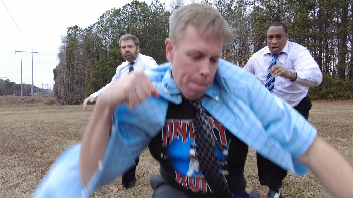 Cameronm19's tweet photo. Kyle at least these HOMAGE shirts are helping with the 😡ANGER 😡 from this season. 

Don't ask the printer how it's doing though... #AngryRuns #OfficeSpace #Falcons https://t.co/iYsKcx0JBl