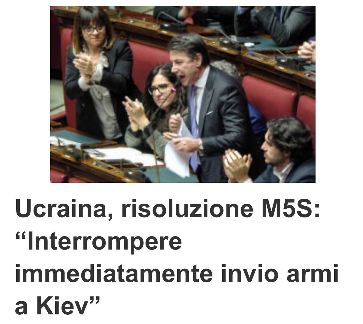 ComVentotene's tweet photo. Quando vi sentite giù di morale o di non valere abbastanza, ricordatevi dell’esistenza di personaggi così vigliacchi e meschini che dall’inizio dell’invasione non fanno altro che chiedere di abbandonare gli ucraini. Il tutto per una manciata di voti in più.

Vomitevoli. https://t.co/mniHeYSoZm