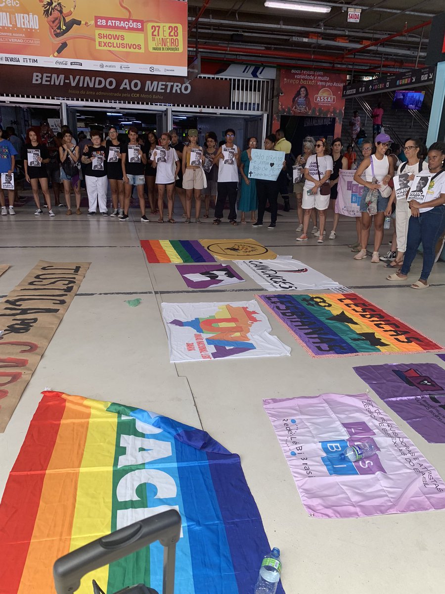 Não vão nos calar!!
Dia 13 de Janeiro as 15h
Em salvador Bahia no Santo Antônio Além do Carmo iremos às ruas cobrar a criminalização do Lesbocídio e #justiçaporcarol