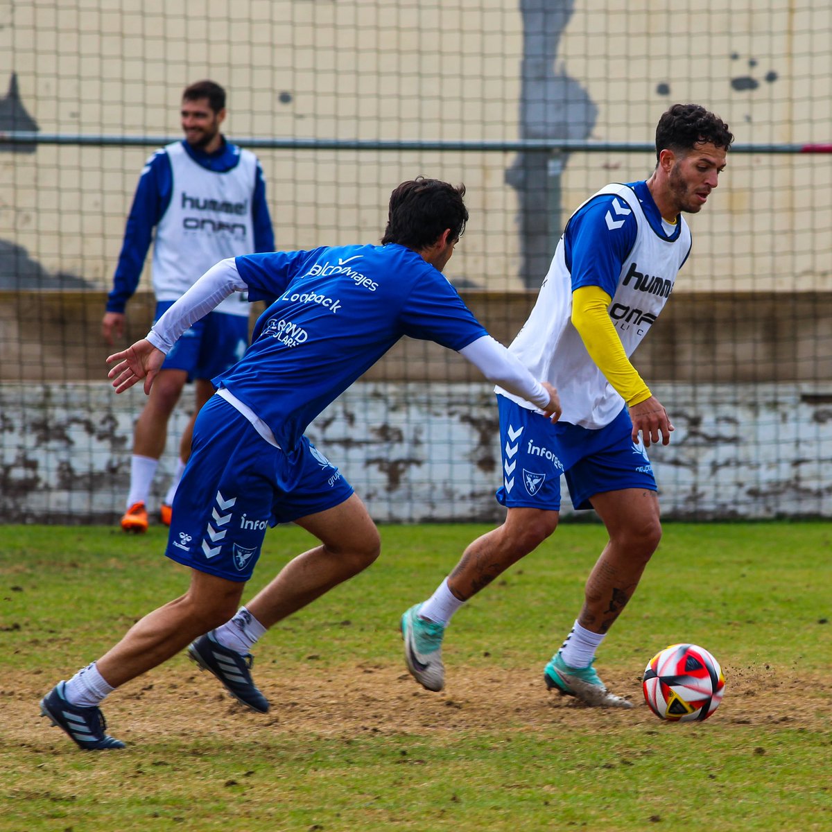 UCAM Murcia CF (@ucammurciacf) on Twitter photo 🫡 Ya preparamos nuestro próximo compromiso liguero.
🎯 <a href="/marbella_fc/">Marbella FC</a>
📍 El Mayayo.
#UCAMMurciaMarbella | #EspírituInquebrantable 🫡 Ya preparamos nuestro próximo compromiso liguero.
🎯 <a href="/marbella_fc/">Marbella FC</a>
📍 El Mayayo.
#UCAMMurciaMarbella | #EspírituInquebrantable