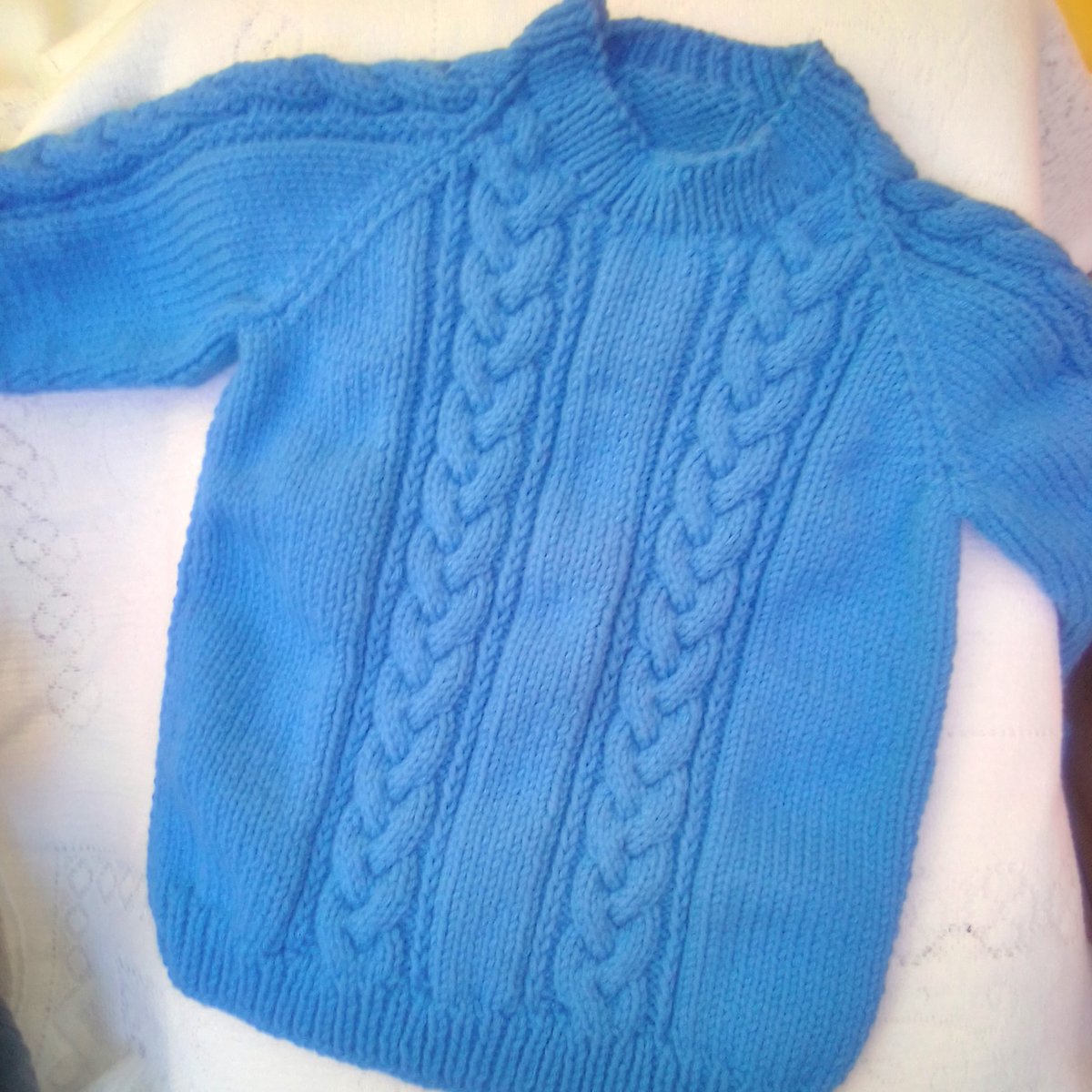 sonicpollyr's tweet photo. This Chunky Jumper with Cabled Pattern can be custom made for you, just let me know the size &amp; colour required. Price from £20 + P&amp;P for a 22" chest. https://t.co/AX68NwRSP2 #newonfolksy #folksy365 #creationsfortinytots #chunkyjumper #cabledjumper #birthdaygift #childrensclothes https://t.co/wMJi2iqp3O