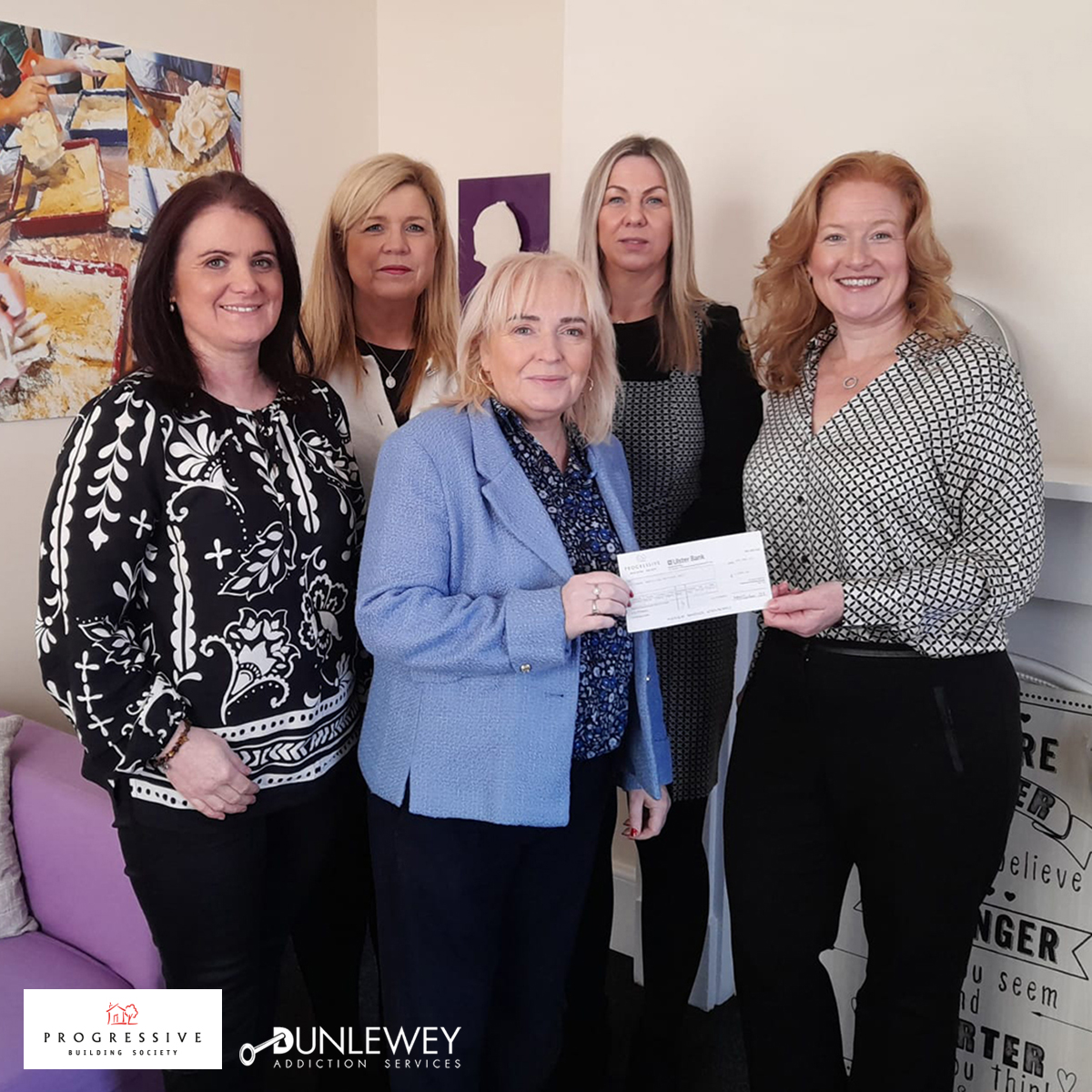 Dunlewey2's tweet photo. ๐ Massive thank you to Denise from @ProgressiveBSoc for supporting our recovery services and presenting us with a generous cheque for ยฃ1200 to allow our Young Persons & Families Service to reach more people on their journey to recovery!
#CommunitySupport #PathToRecovery https://t.co/b0GrIjsMrN