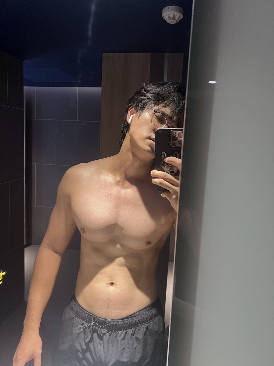 ChatrinTh's tweet image. 🦊💦