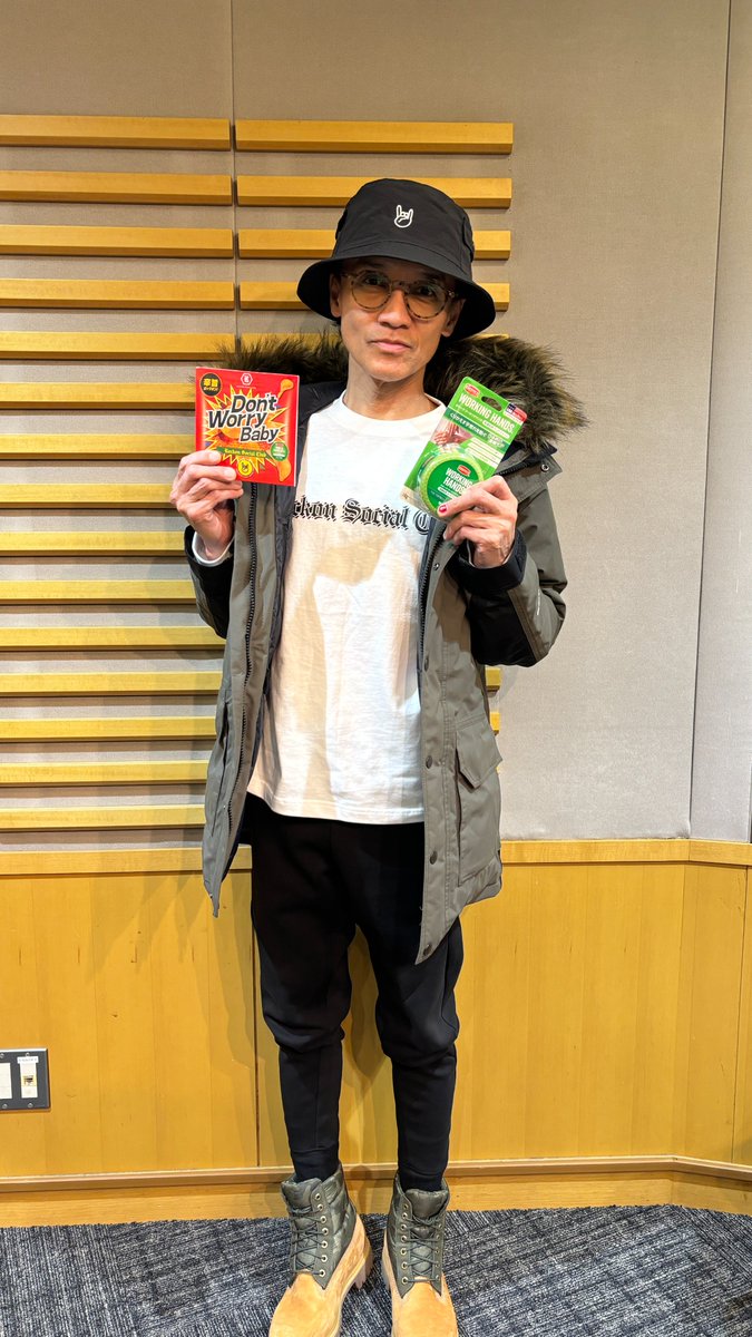 RockonTheKnight's tweet photo. ＼#成田昭次 のRockon The Knight／ 
今夜もお聴き頂きありがとうございます😊
本日は成田さんの全身カット✨

いつも本アカウントをご覧頂き、またリプライなど沢山のリアクションありがとうございます。
5,000を超えたフォロワーの皆様、お一人お一人に厚く御礼申し上げます✨
#ロックオンザナイト https://t.co/SR9sEsSbcb