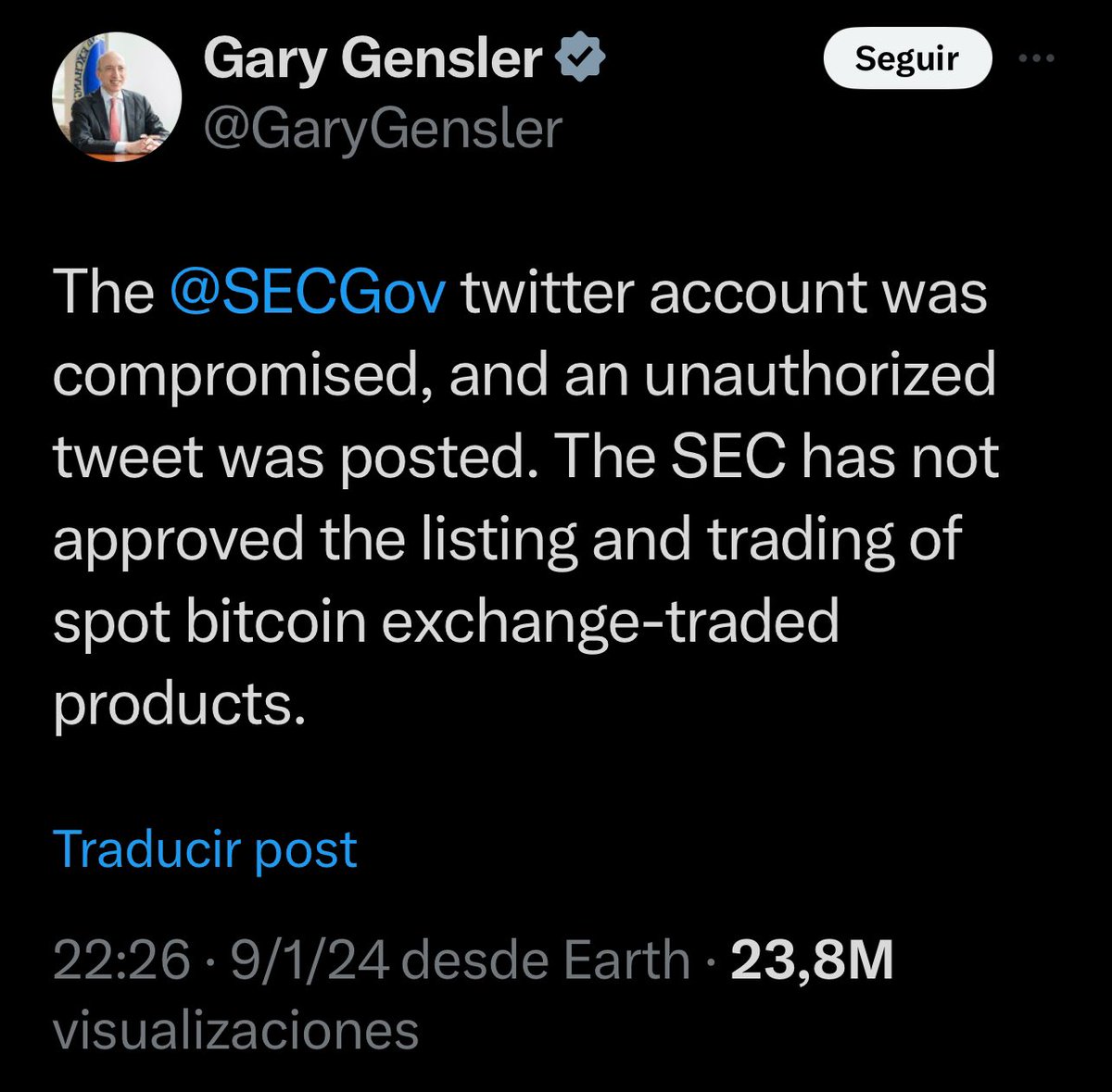 Daily_Cripto's tweet photo. 🚨CUIDADO: Aquí hay algo que no me huele nada bien... 

Anoche la #SEC publicaba en su cuenta de Twitter/X a las 22:11 hora española que TODOS los spot ETF de #Bitcoin eran aprobados. 

Tan solo 15 minutos más tarde, Gary Gensler publicaba un tweet negando esto, diciendo que la cuenta de la SEC habia sido hackeada.

Pero a las 22:42 la SEC RECUPERA el acceso a la cuenta de Twitter, elimina el tweet y publica otro diciendo que había sido hackeada ‼️🤨

En tan solo 30 minutos, la SEC, una de las instituciones más importantes de los mercados financieros MUNDIALES, había perdido y recuperado su cuenta de Twitter...

Pero lo peor es que la perdieron por no tener el #2FA activado!! La SEC! 

Sinceramente, me espero lo peor, y que esto sea una excusa para justificar los jueguecitos de Gensler de que BTC es manipulable y que no se aprueban los spot ETF 🤨