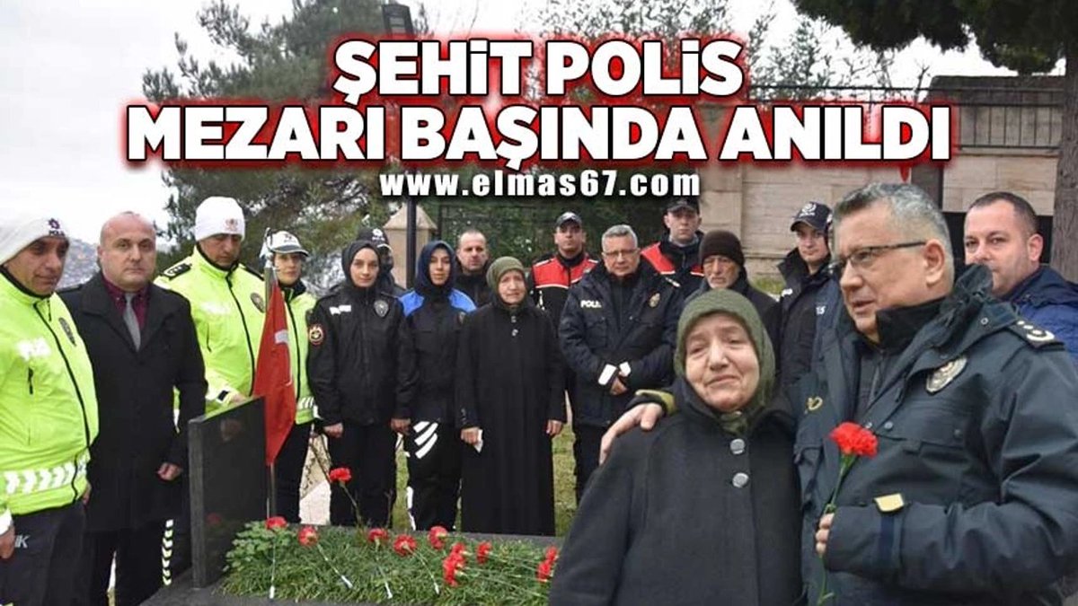 elmas67_TV's tweet photo. Şehit polis mezarı başında anıldı https://t.co/6b7EACGjDe 
@ZEM155 https://t.co/QlsfGumkJ5