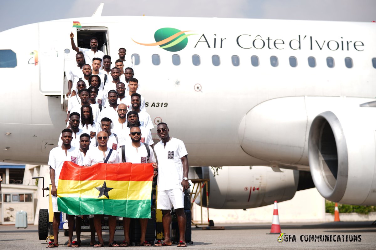 GhanaBlackstars's tweet photo. ✈️🇨🇮

#BlackStars https://t.co/n3dOBAUe21