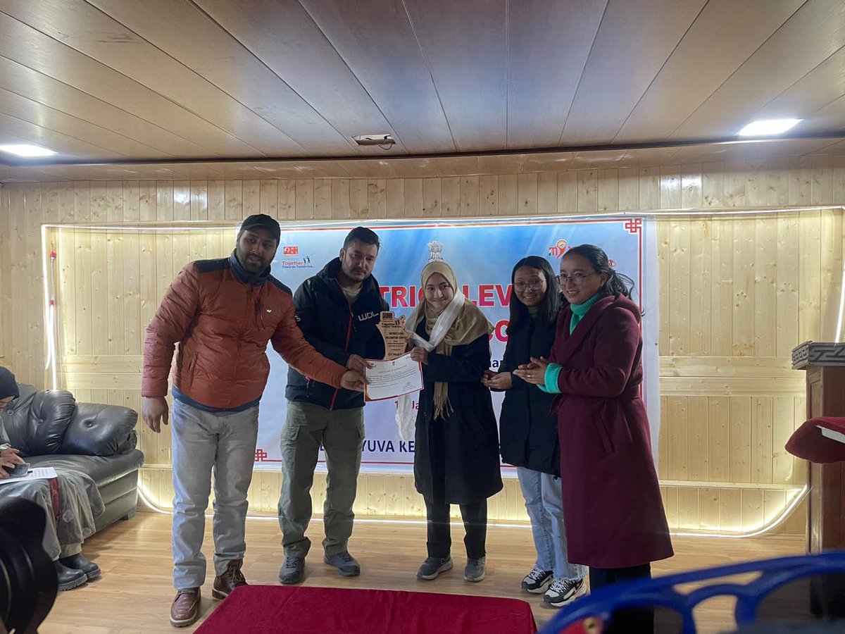 airnewsalerts's tweet photo. #Ladakh: Nehru Yuva Kendra Kargil, under the Ministry of Youth Affairs and Sports @YASMinistry, organised a District-level Declamation Contest titled "MYBharat - Viksit Bharat@2024: By the Youth, For the Youth" at the Ladakh Academy of Art, Cultural, and Language Hall. 

Jigmat Spaldon, District Youth Officer, extended a warm welcome and provided insights into the program's significance.  

Approximately 50 youth from various corners of Kargil district participated passionately, sharing their visionary ideas for a developed Bharat.

#ViksitBharatSankalpYatra