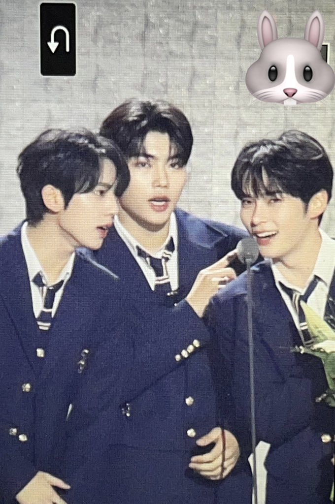 wook_neko's tweet photo. 240110

신인상 축하해💗

#박건욱 #PARKGUNWOOK #朴乾煜 #ZB1 #ZEROBASEONE #제로베이스원 #パクゴヌク https://t.co/2L8xr1NuSA