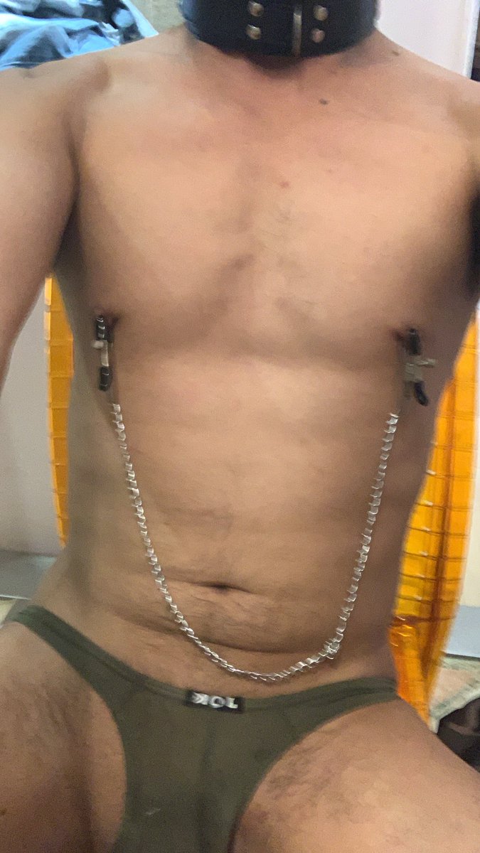 bbhifun0709's tweet photo. 好想被羞辱，舔自己的腳舔到穴濕答答，馬眼一直流尿，好想被拳喔 https://t.co/VvxnnQHfdU
