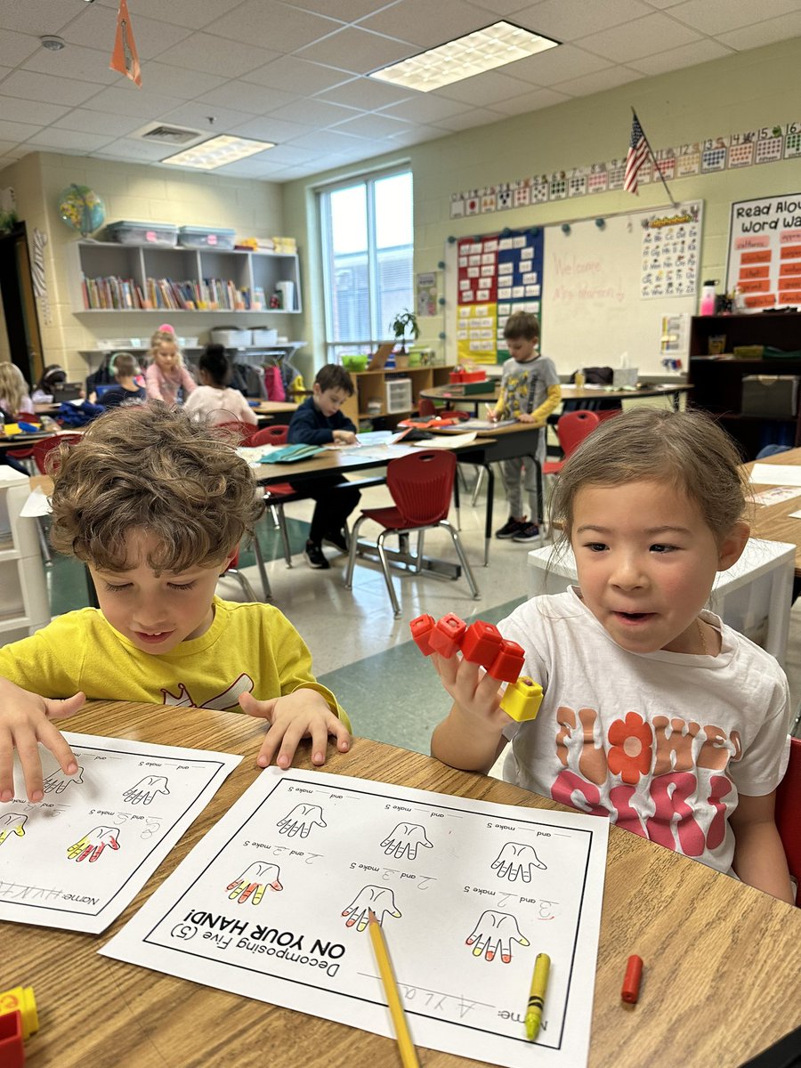 jancy_reavis's tweet photo. Classroom happenings! #rnegreatthings https://t.co/MeqqK6T5LJ