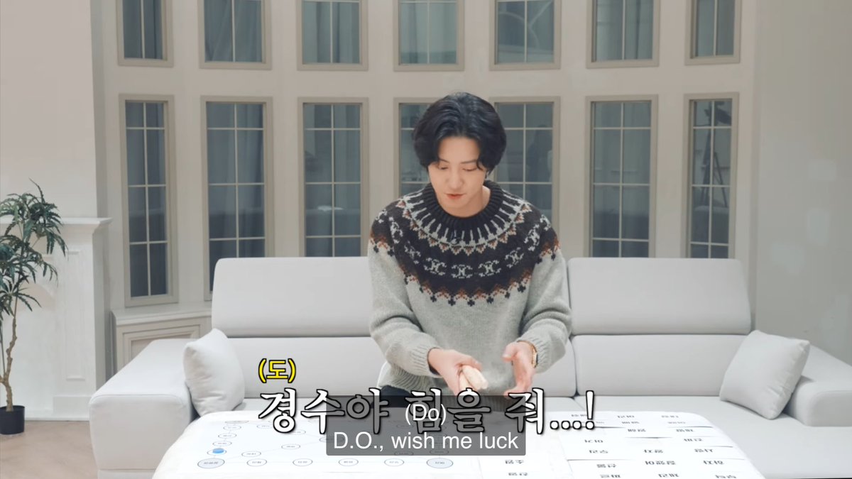 kokokbop's tweet photo. Chanyeol needed a “do” for his game of yut and said “kyungsoo wish me luck” 😭😭😭😭 https://t.co/bKhSU3XTcI