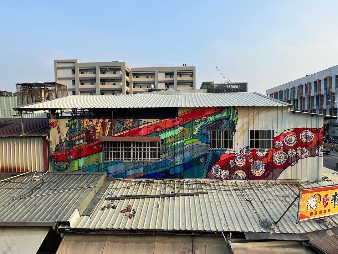 brababella's tweet image. #Streetart by #PsoMan @ #Kaohsiung, Taiwan
More pics at: barbarapicci.com/2024/01/10/str…
#streetartKaohsiung #streetartTaiwan #Taiwanstreetart #arteurbana #urbanart #murals #muralism #contemporaryart #artecontemporanea