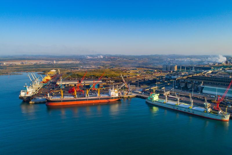 maritimafrica's tweet photo. South Africa - Transnet National Ports Authority has issued a bid seeking to appoint a panel of qualified service providers as Terminal Operators of Last Resort for a period of three years

https://t.co/dLeMoDMQbg

#maritime #maritimafrica #southafrica #news #shipping #tenders https://t.co/R3FjvEcuQV