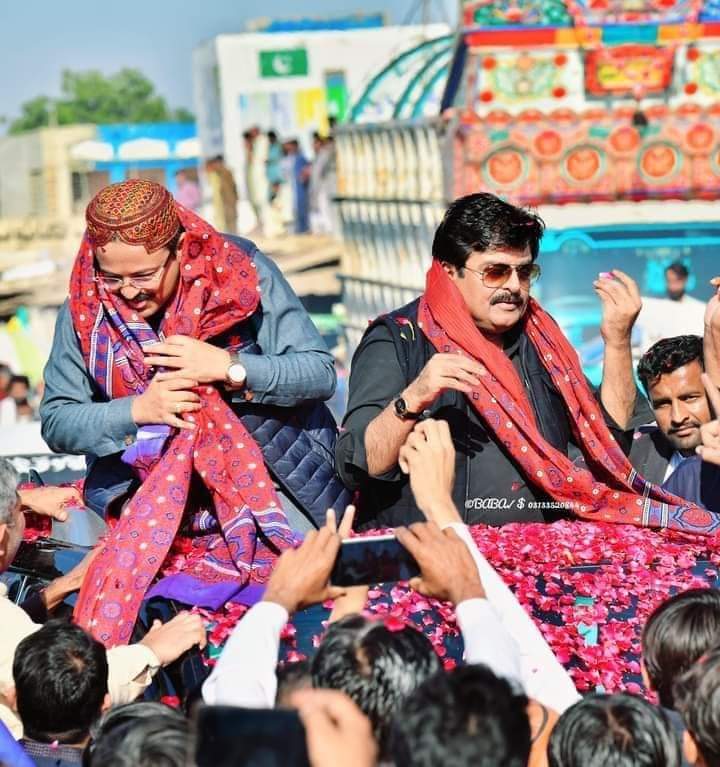 LalaTaak's tweet image. Congratulation.
#PS49
#PS50