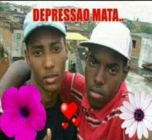 jeorelicz's tweet image. como pode ser 2024 e ninguém ter modern family no drive