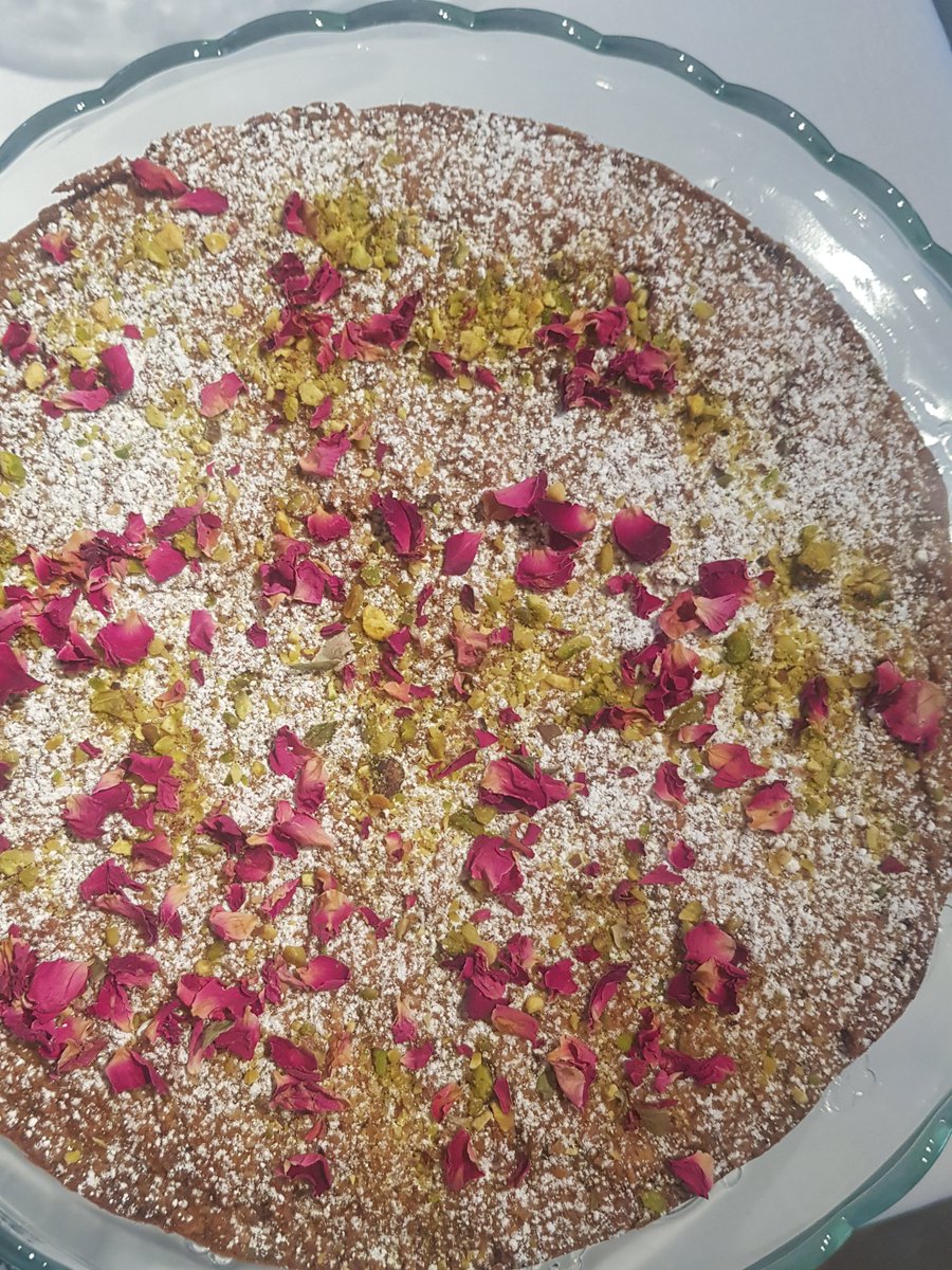 Miss Moody's Tudor Tea Room signature carrot cake with rose and pistachio. Just proves that #CakeIsArt. Miss Moody's at #KingJohnsHouse open for breakfast, lunch and afternoon tea, Monday to Saturday 10am to 4pm. More #GoodMoodFood from the #TestValley @MoreTestValley #MissMoodys