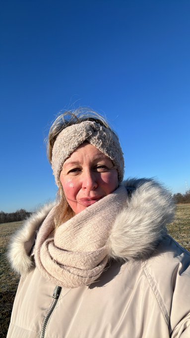 #coldoutside #badmom https://t.co/XYTmnsYw6z<a href="/tag/coldoutside"class="tags">#coldoutside</a><a href="/tag/badmom"class="tags">#badmom</a>