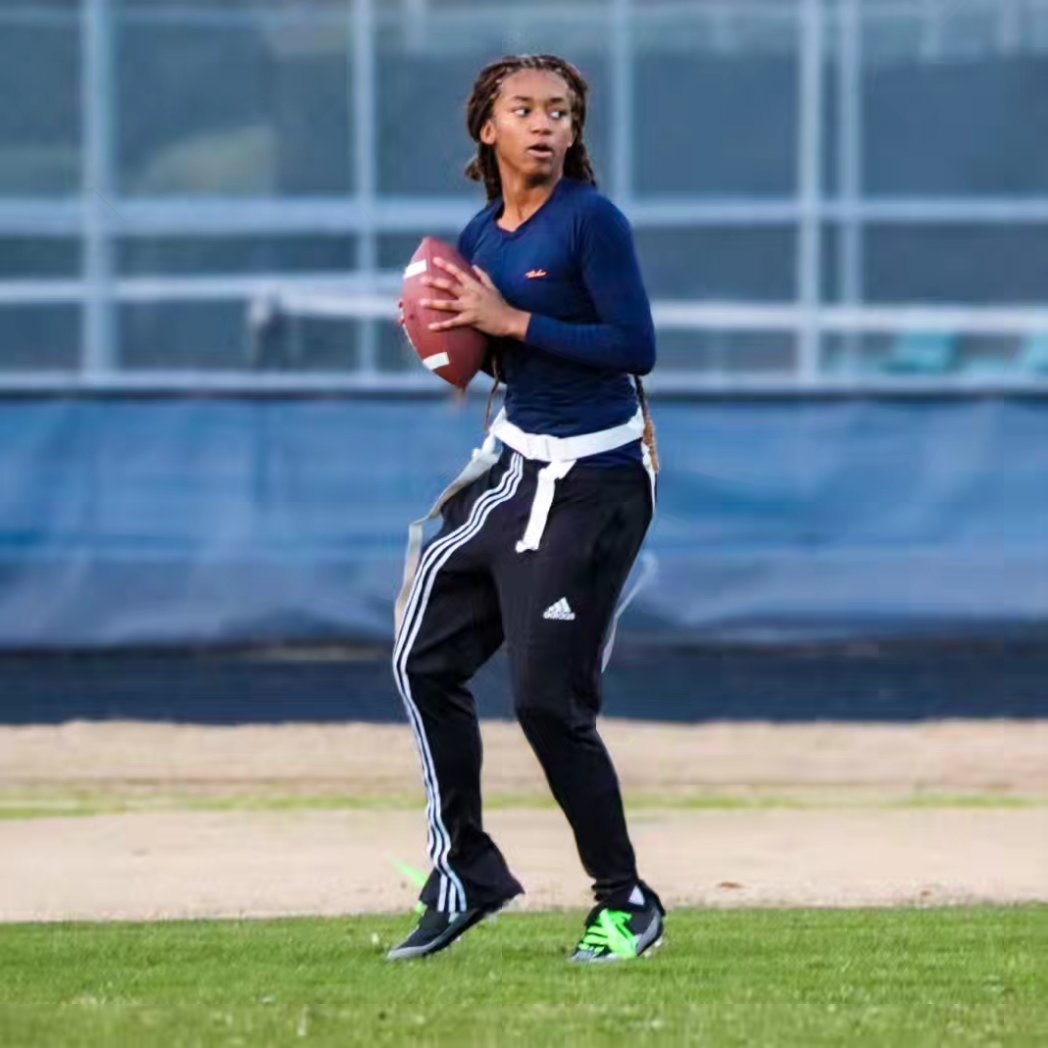 Dee Walker tweet media