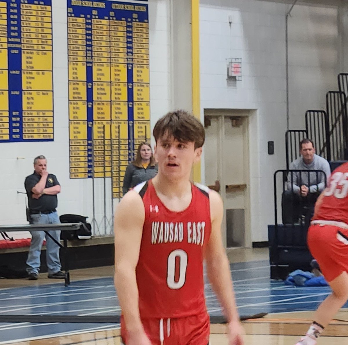 JordanLoppnow's tweet photo. BATTLE OF WAUSAU

Boys 🏀:
Wausau East 90
Wausau West 52

WE-
25 Jesse Napgezek 21p, spectacular dunk (Top L)
25 Charlie Cayley 15p, 10r (Top R)
24 Caden Werth 12p, 4 3's (Bot L)

WW-
24 Brett Butalla 17p, 9ftm (Bot R)

East improves to (11-2, 3-2) while West falls to (9-4, 3-2) https://t.co/NqGlD6if0C
