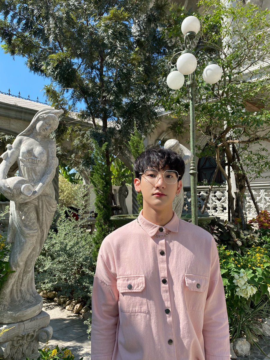 Toptap_jirakit's tweet photo. ย้อนวัยปะ 😂😂 https://t.co/WWJ13LB9Vg