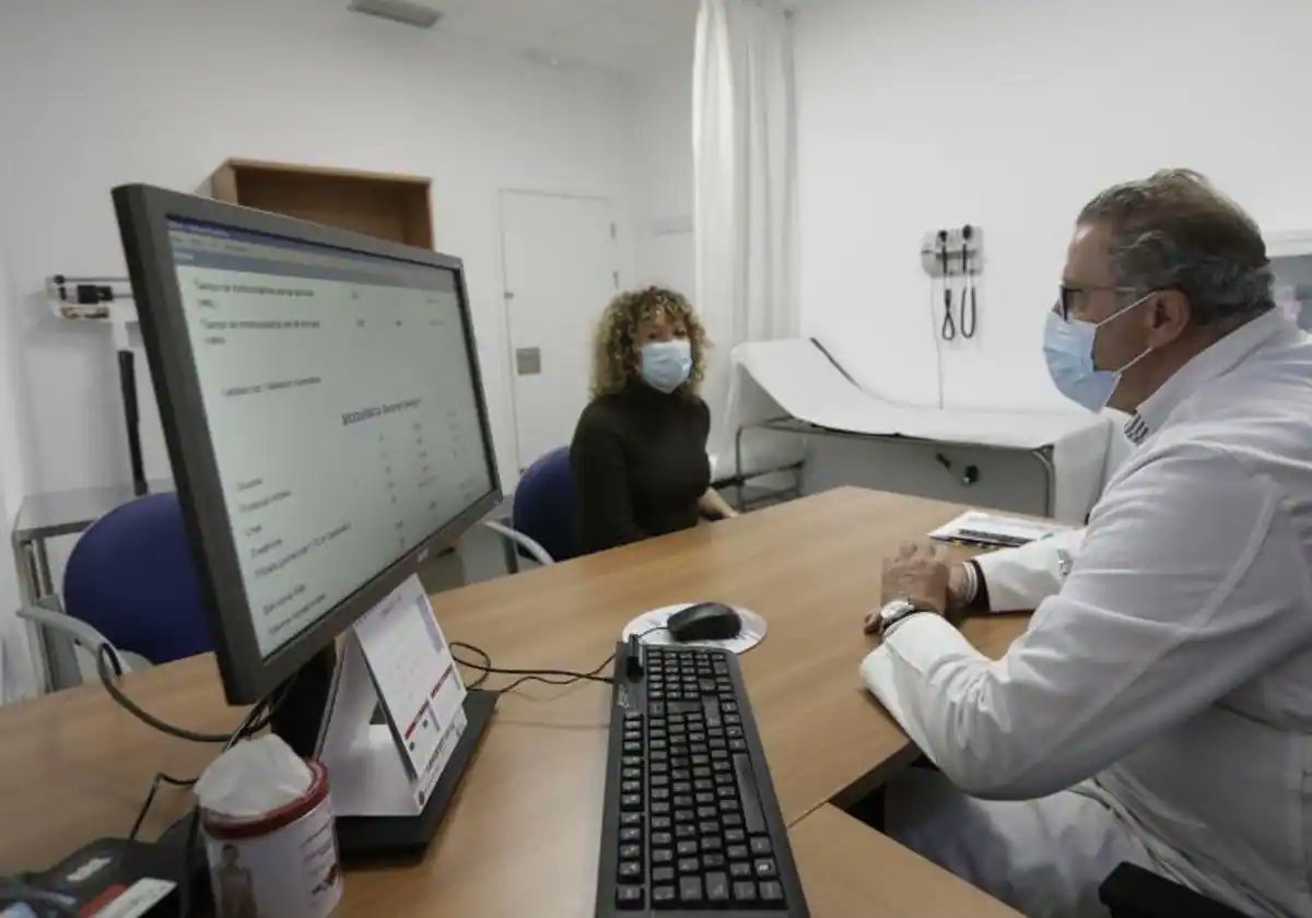 Avui al magazín 'Rubí al dia' hem entrevistat l'advocada Sílvia Vázquez del <a href="/CollectiuRonda/">Col·lectiu Ronda</a> sobre les baixes de tres dies amb certificat autoresponsable que el ministeri de sanitat estudia implantar.
Escolta aquí l'entrevista⬇️ #rubicity
radiorubi.cat/programs/entre…
