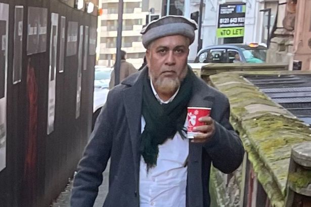 The court was told that a travel agent cancelled Hajj packages via WhatsApp messages at the last minute after allegedly scamming people out of thousands of pounds. Hasib Chowdhury, who ran Zamana Travels on Coventry Road is charged.
Read online: shorturl.at/jmGK4