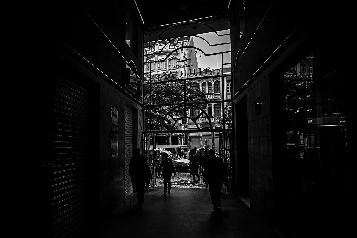andrejacovicz's tweet photo. Galeria Tijucas, Curitiba. https://t.co/v4qwmoJOfC