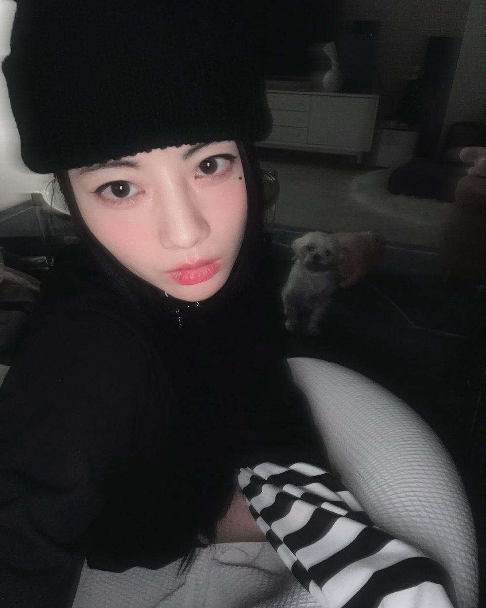 raon_leee's tweet photo. https://t.co/4MbHrGdm5M