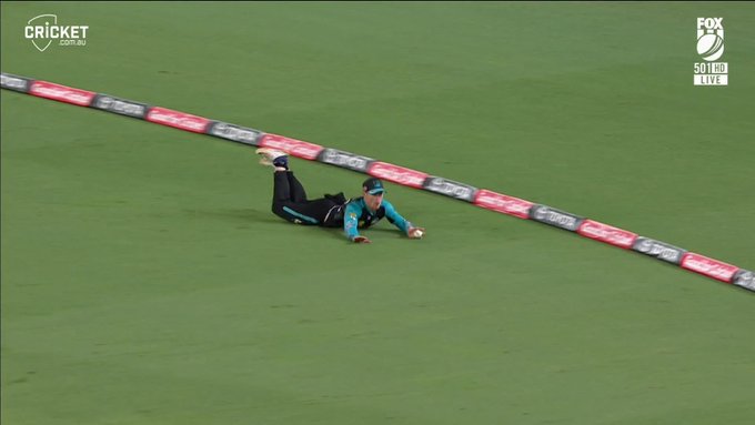 You've got to appreciate how good Marnus Labuschagne is in the field.  📹 Credits: Twitter/BBL
