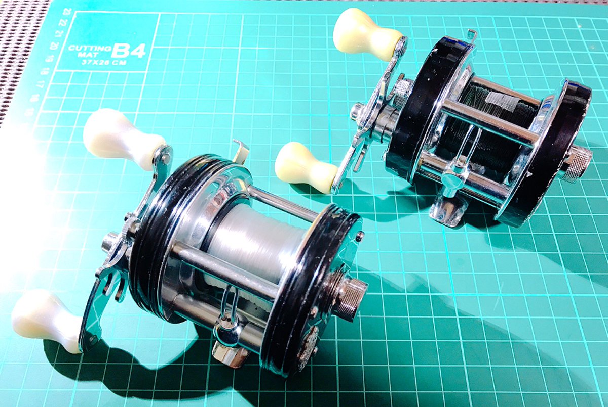 XkHQtZK8kx3fhWt's tweet photo. どうしても欲しかった、「ビッグAの5000c」が届きました😊🎣🎁!
赤の5000ビッグAを持ってるので、気になっていたリールでした😆👍🎣🛠🍀!
コレでOLD Abuの欲しいリールは一通り揃った気がしてます😊🎣🛠🍀!
#ambassadeur
#5000c
#BIGA https://t.co/zBHnYxFcdW