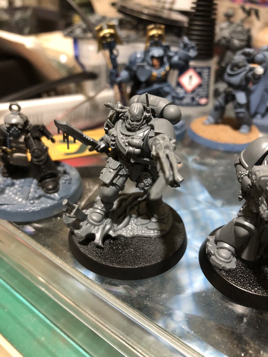 Steel19761's tweet photo. First WIP for a good while. #40K #spacewolves minor little conversions. https://t.co/DO5SAVgBRv
