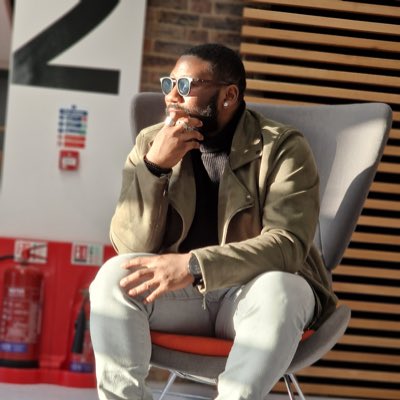 tizzy_dee's tweet photo. #NewProfilePic https://t.co/Io6bCD88vv
