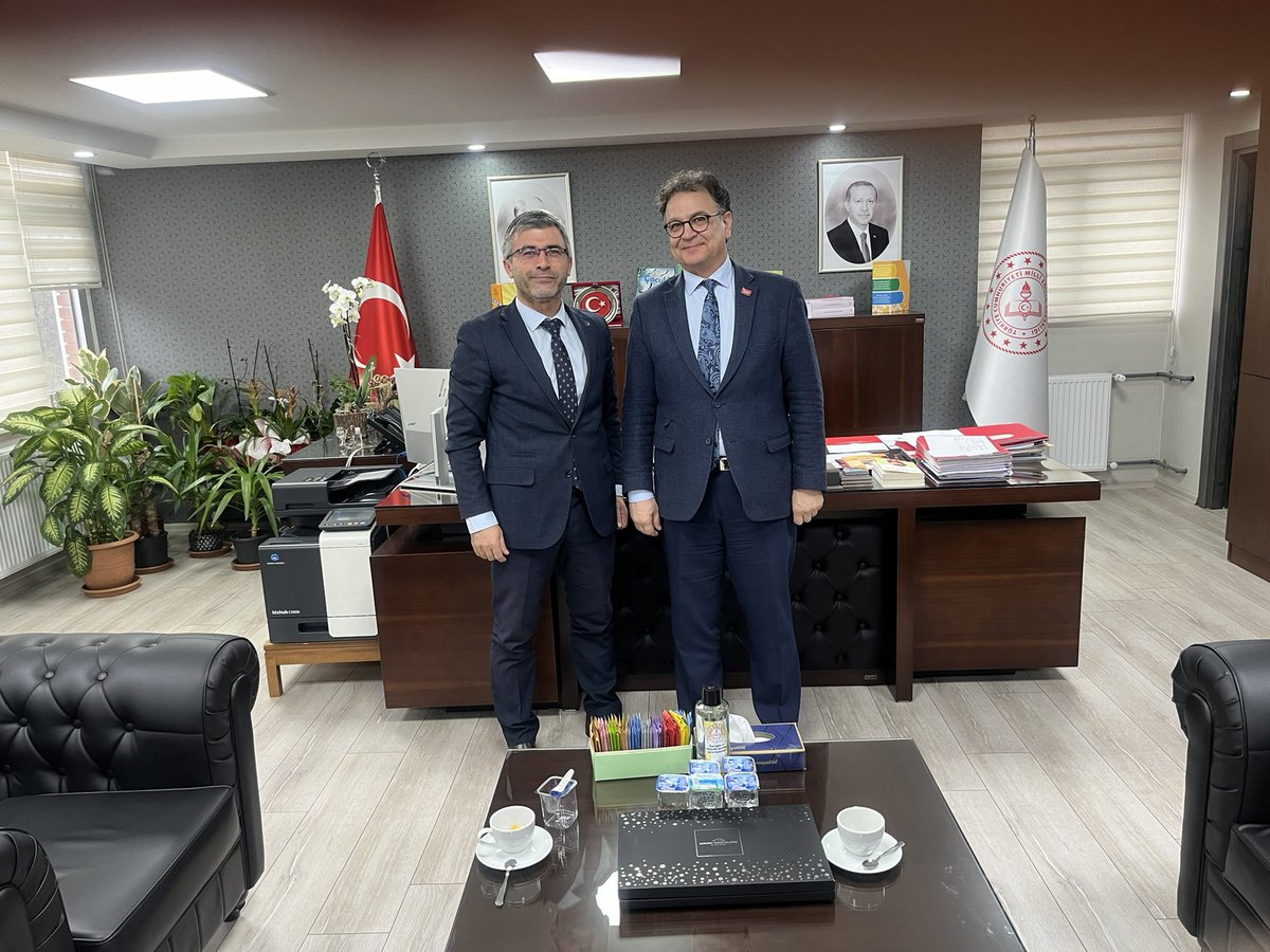 Alan gündemimize dair taleplerimizi iletmek ve görüş alışverişinde bulunmak için MEB Özel Eğitim ve Rehberlik Hizmetleri Genel Müdürü Doç.Dr. Mustafa OTRAR’ı ziyaret ettik. 

Genel Başkanımız Mesut YILDIRIM, Genel Başkan Vekilimiz Prof. Dr. Metin PİŞKİN, Genel Sekreterimiz Ahmet