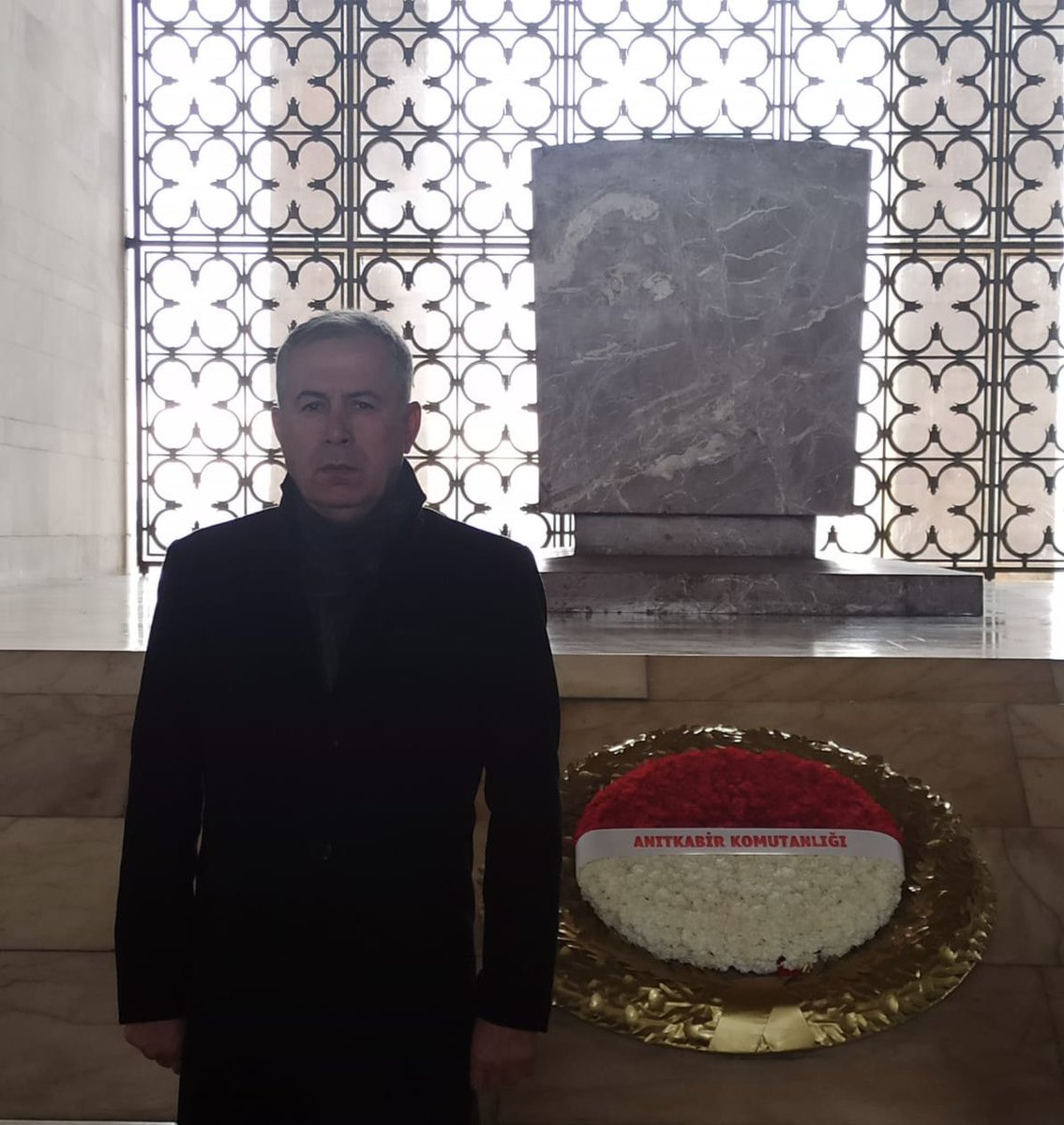 GunalBicer's tweet photo. Bugün, yarın ve daima; 
Yüce Türk Milleti , Ulu Önderinin mirasına sahip çıkacaktır.🇹🇷 https://t.co/OL0h05LdCI
