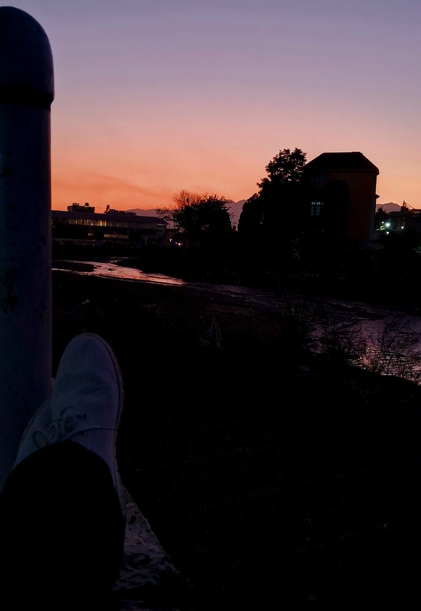 DEAR_MISSYY's tweet photo. Addicted to peace, freedom and solitude
#freesoul #solomom https://t.co/uqjJOR0deM
