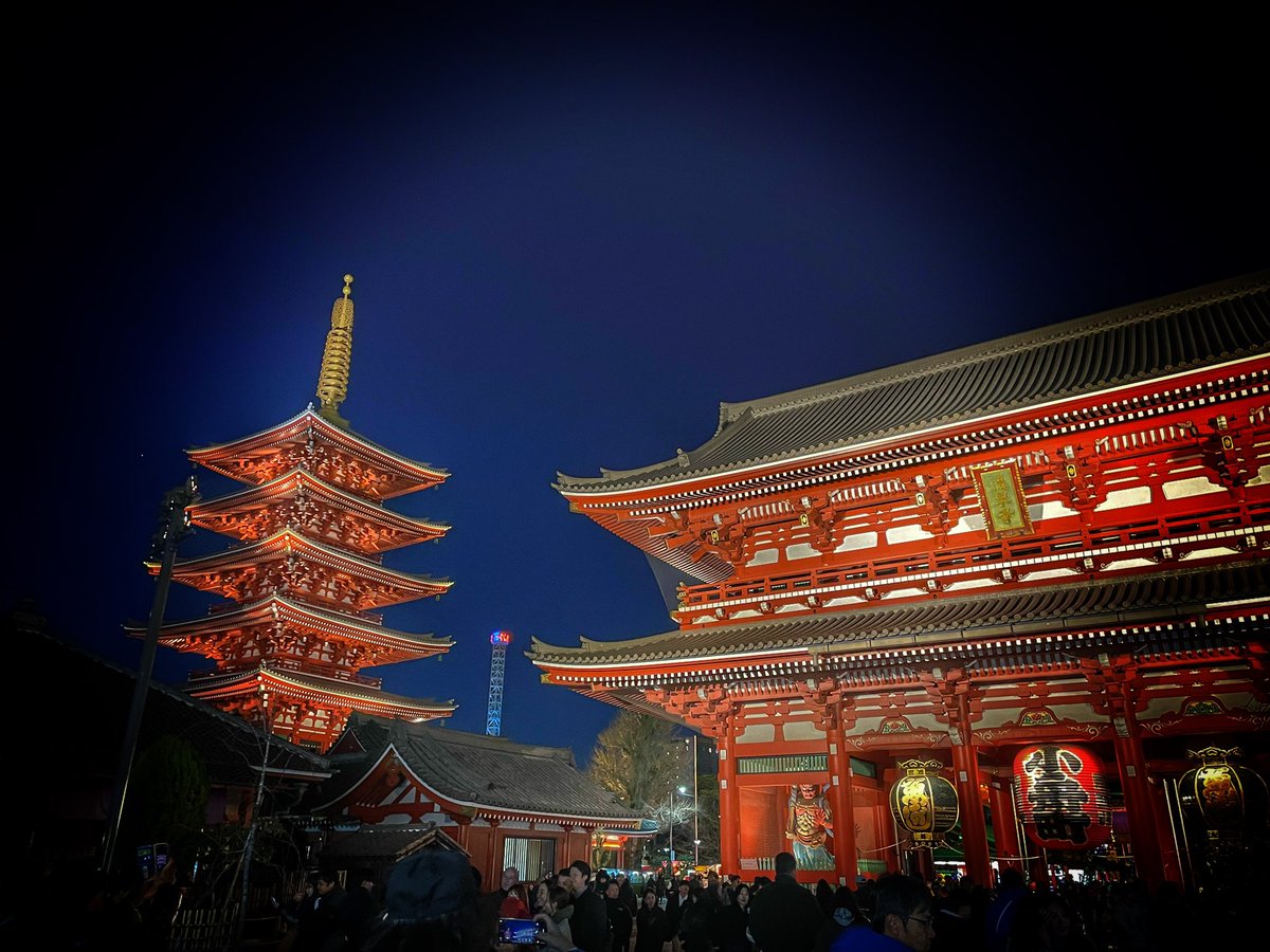 chronic_masato's tweet photo. 承認欲求

より

自己肯定感

である https://t.co/5nBm7k47Bg