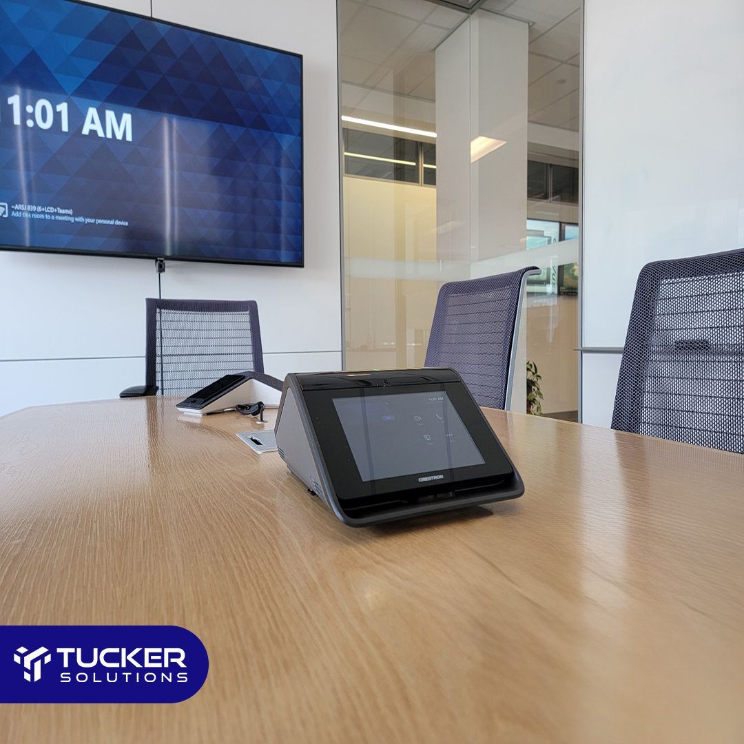TuckerSolution's tweet photo. Elevate your collaboration space with the Crestron UC-MX50-T Kit! 🚀

Enjoy powerful performance, crystal-clear audio/video, and seamless connectivity for the ultimate meeting experience. 🌐🗣️ Contact us at 1-877-788-2597 or email info@tuckersolutions.ca today!

#CrestronUCMX50T https://t.co/IQL477n4gI