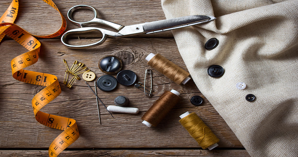 RedbridgeLive's tweet photo. There are two FREE Repair Café events running in the borough Saturday 13 and Saturday 20 January to encourage local people to fix broken items instead of throwing them away. It's better for your pocket &amp; the planet! Find out more:  https://t.co/mEUXu7um0h https://t.co/NMkCggAUme