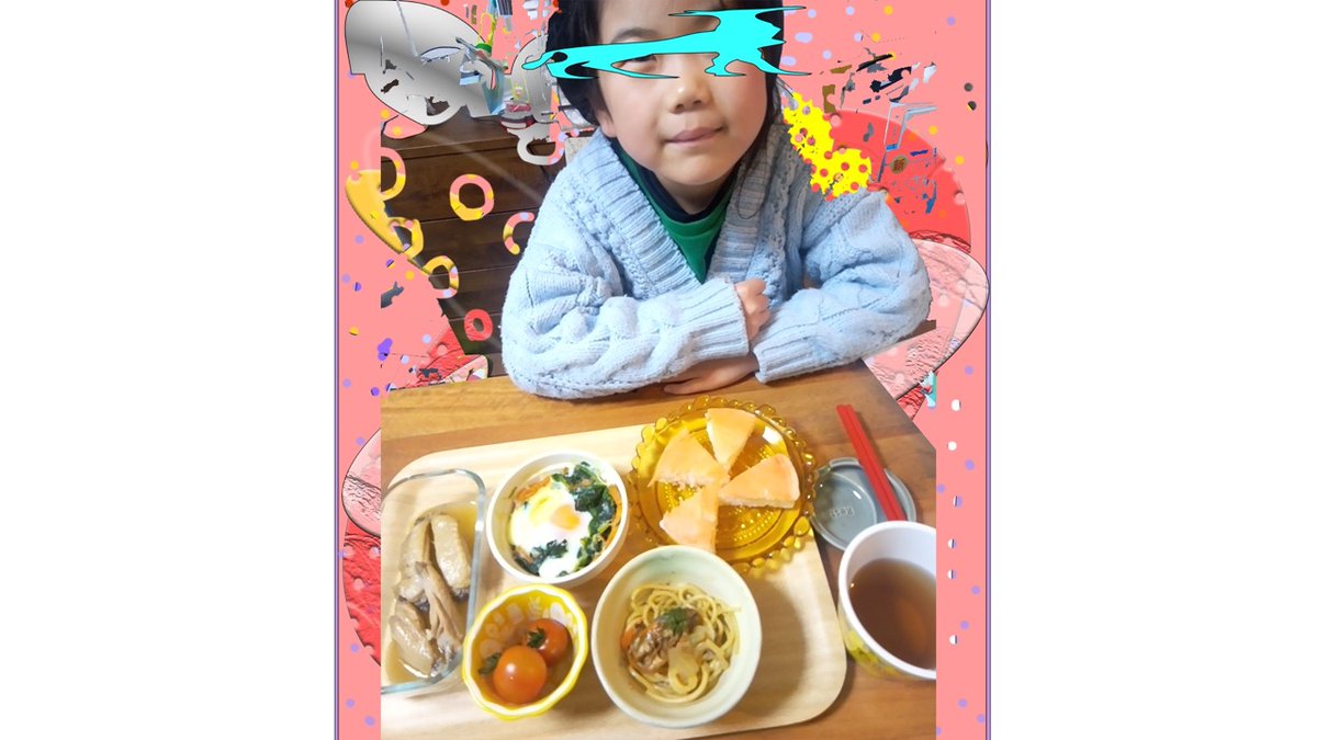 megukokolala's tweet photo. 完コピ・・テロップとかは良いけど　動画の編集が飛びまくっていて探すの大変でした((（T T）))

夕飯後 もー疲れたって思いながら 娘と一緒に消したり描いたり笑 これは どーするの？？って質問攻め笑

結果コラージュ？？？ まっ　いっか♪♫ https://t.co/djo5D3q7lP